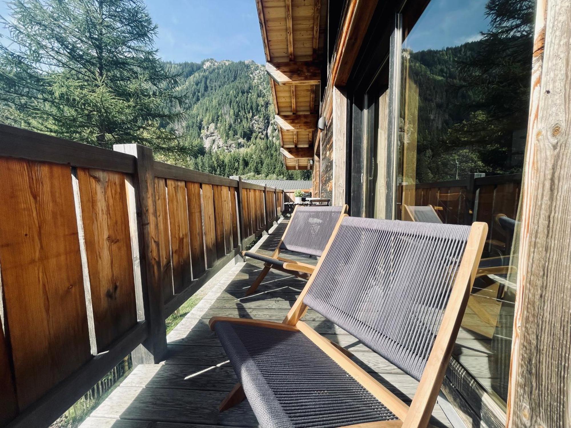 Chalet Le Petit Nicolas, Jacuzzi, Vue Mont Blanc Chamonix Exteriör bild